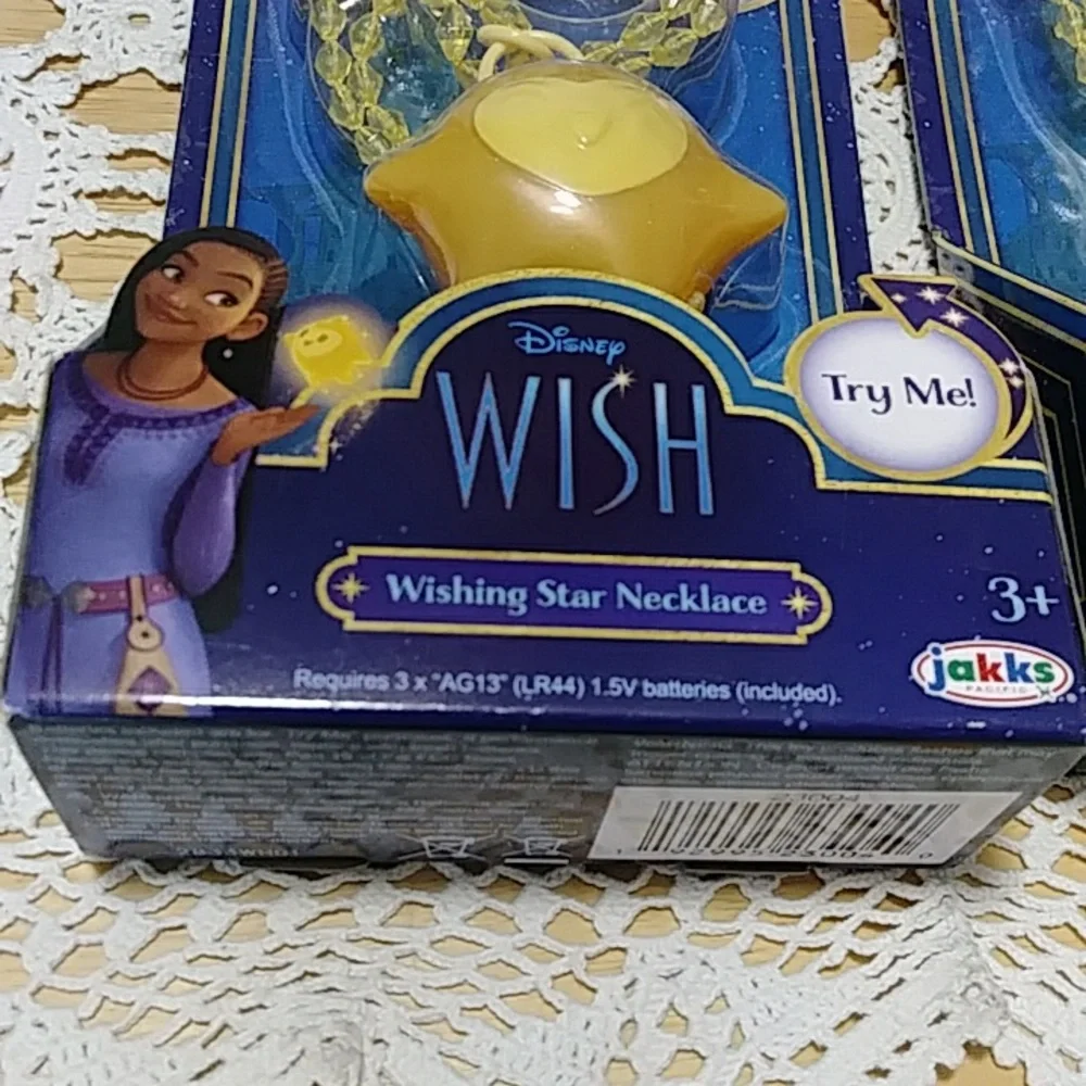 Disney Wish Wishing Star Necklace.  New